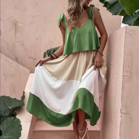 Bohemian Color Block Maxi Dress - Picture 12 of 12